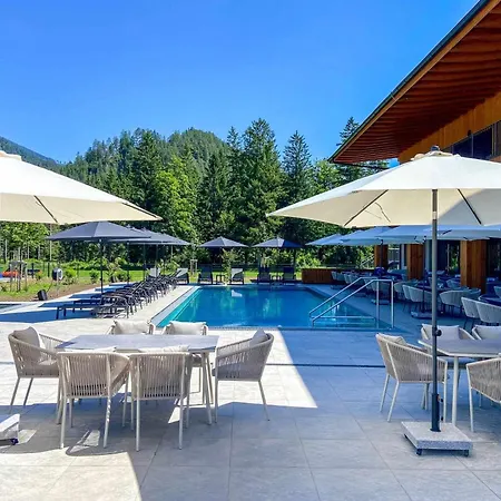 Campingresort Кемпинг *